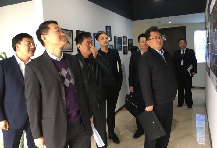 集团党委书记、董事长任丁率队调研pp电子商贸事情